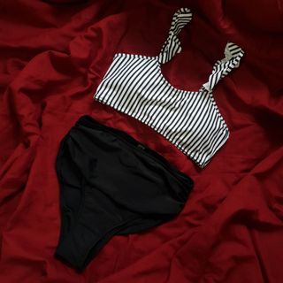 (Category: ) located in . Submitted by miss.thingz (Listing ID 1060231950, Image 1). Description: .