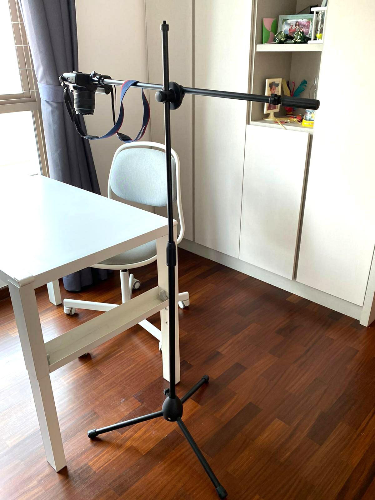 Top view down tripod C stand boom arm overhead facing down Camera