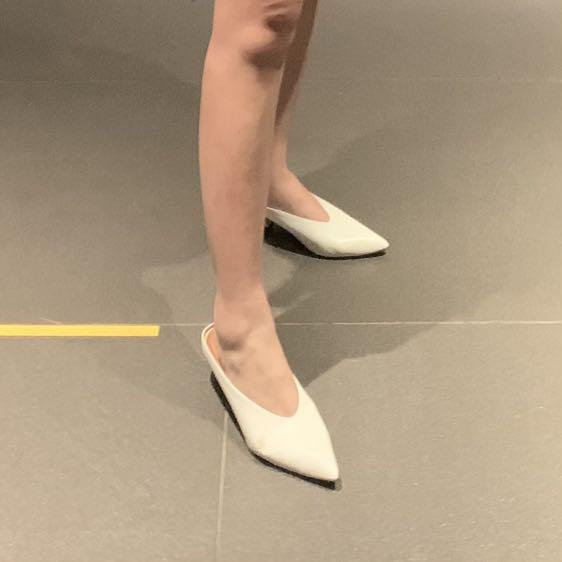 White pointy on sale toe mules