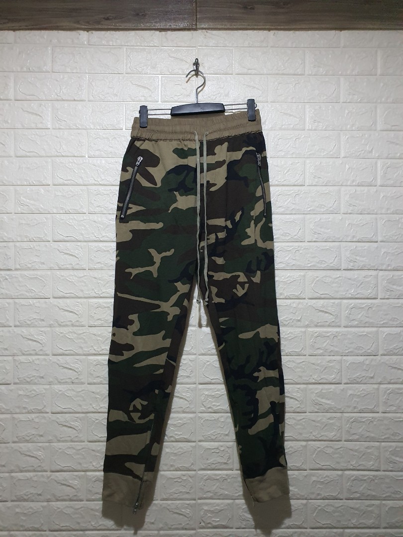 Fear of god outlet camo pants
