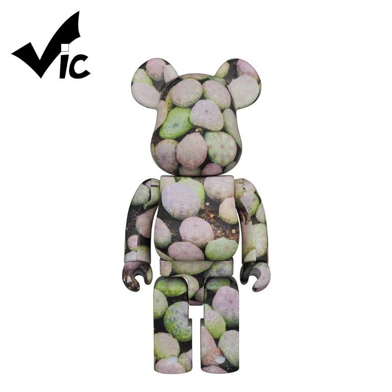 Ready Stock Bearbrick Botanize 400 Hobbies Toys Toys Games On Carousell