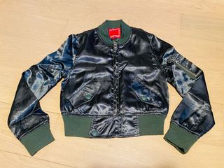 （分類：）位於 。 由 tosavetheworld 提交（商品編號 1066332525，圖片 1）。簡介： 。