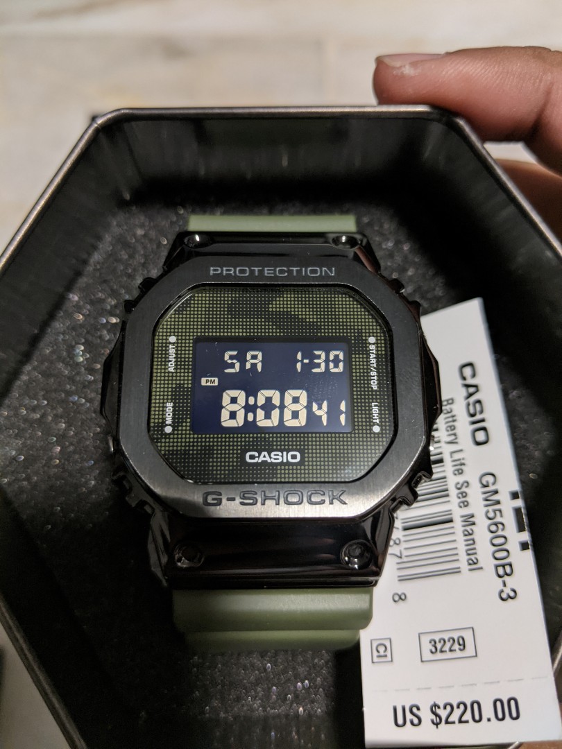 Casio G Shock petak besi camo GM5600B 3 Men s Fashion Watches