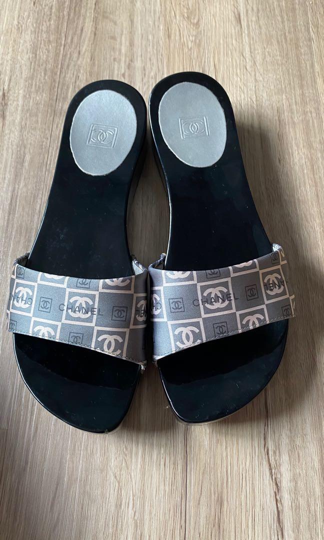Chanel White/Black Leather CC Cap Toe Cork Platform Mule Sandals