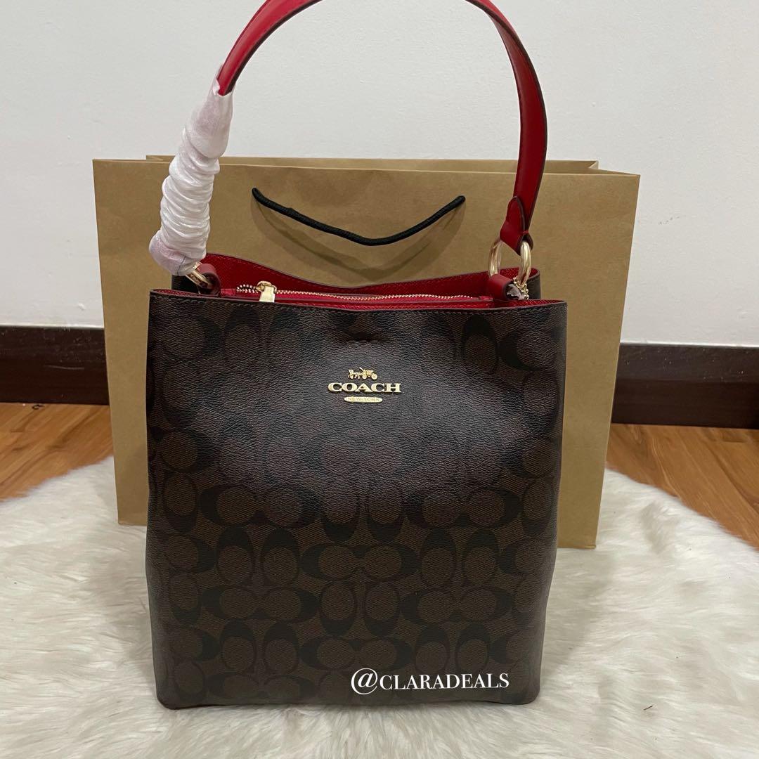 Coach red signature 2025 handbag