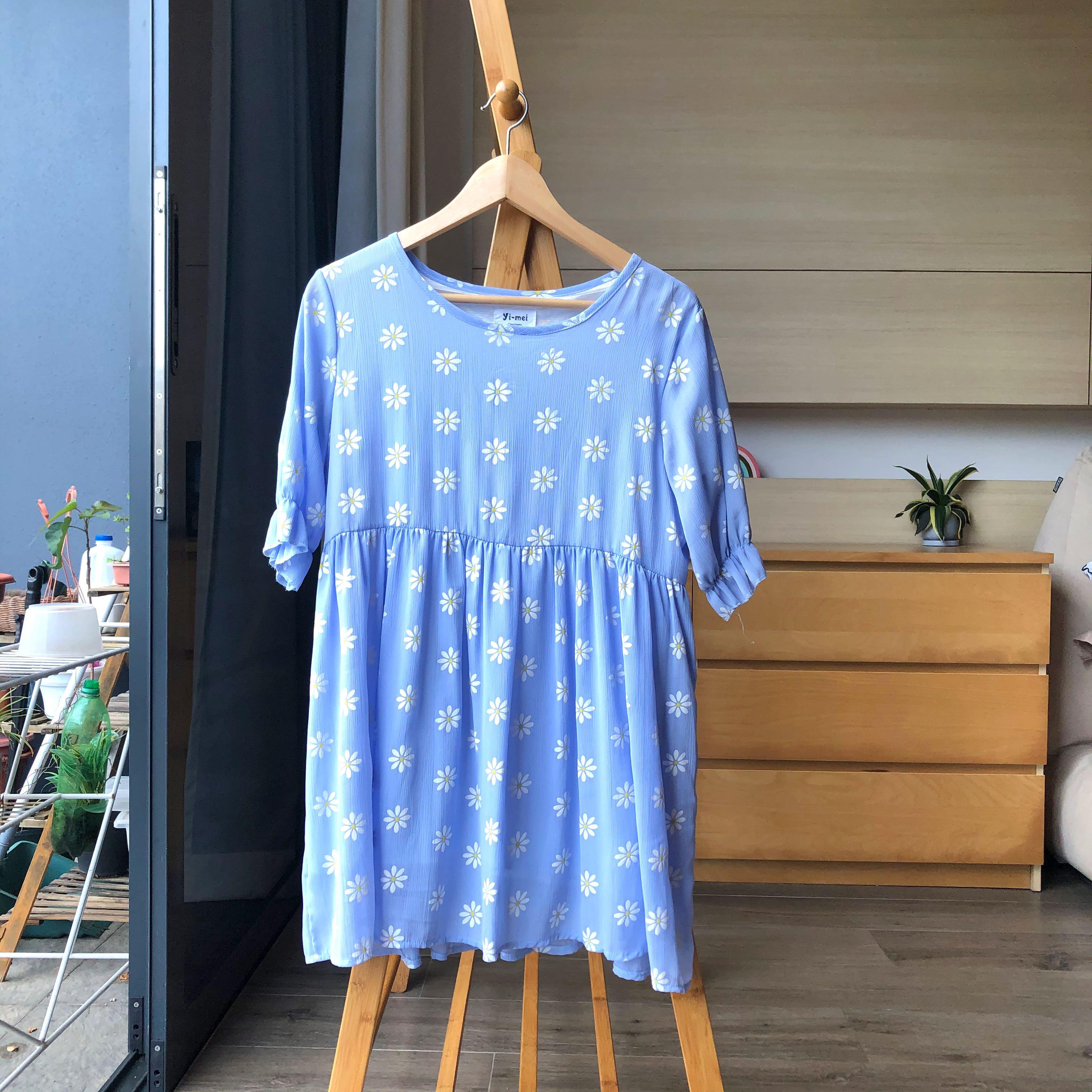 Daisy all over blue Babydoll Dress Zara size S L equivalent