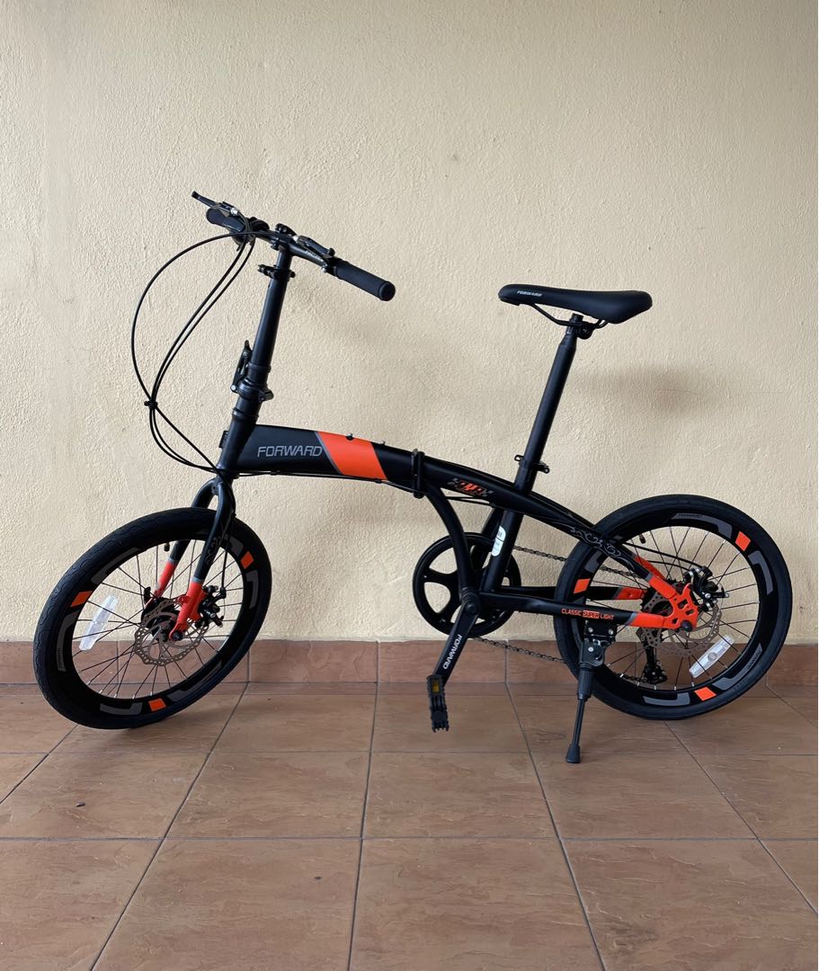 Forward folding outlet bike