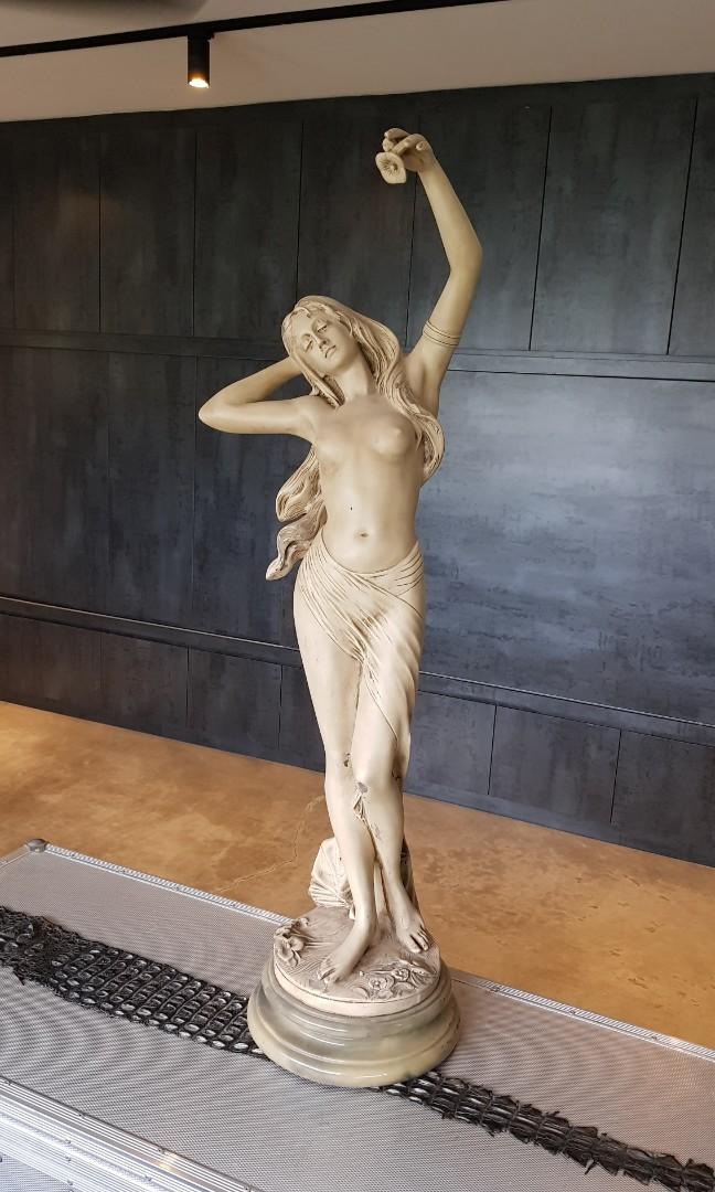 648px x 1080px - Goddess Aphrodite nude naked statue sculpture, Hobbies & Toys, Memorabilia  & Collectibles, Religious Items on Carousell