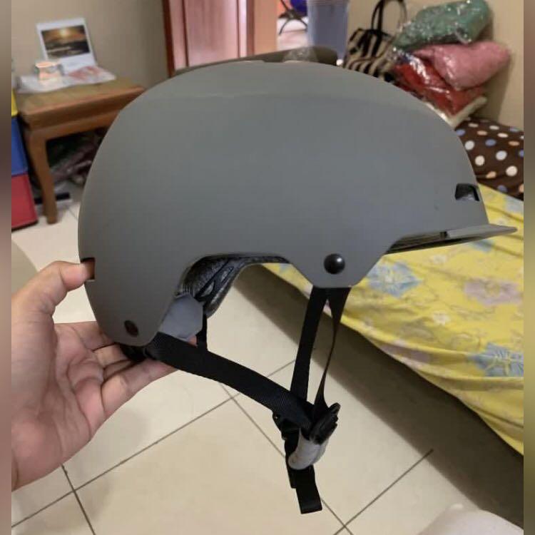 Helm Sepeda Singletrek 100% Roadbike 