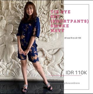 (Kategori: ) berada di . Dikirim oleh declutterbymee (ID iklan 1066263704, Gambar 1). Deskripsi: .