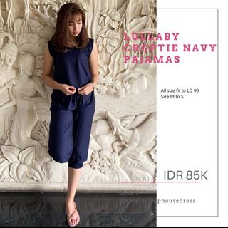 (Kategori: ) berada di . Dikirim oleh declutterbymee (ID iklan 1066264585, Gambar 1). Deskripsi: .