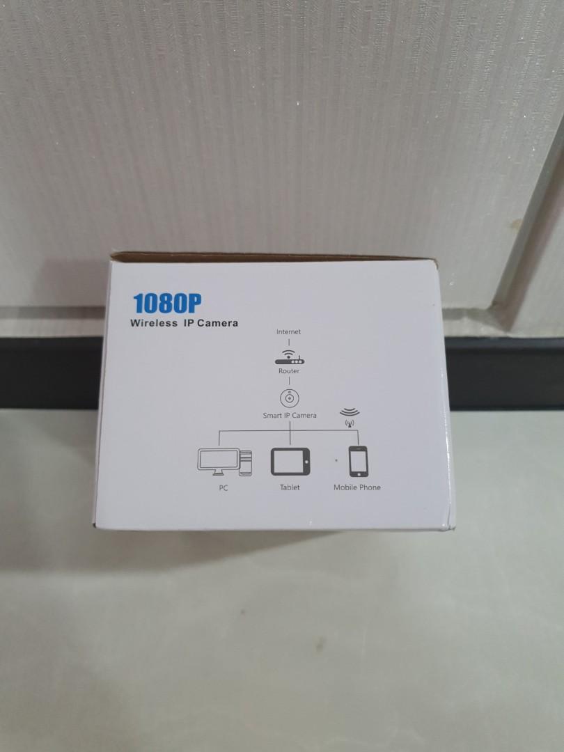 IP Camera (Category: Security Systems & CCTV Cameras) located in Singapore. Submitted by rclk11 (Listing ID 1066220760, Image 2). Description: Clearing store room for cny..
