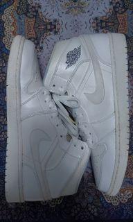 Jordan 1 Retro Mid White Cool Grey