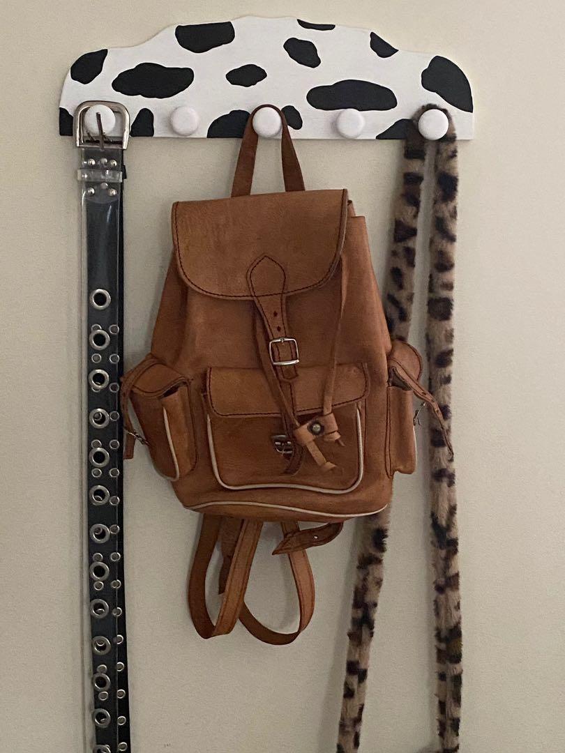 Camel shop leather backpack