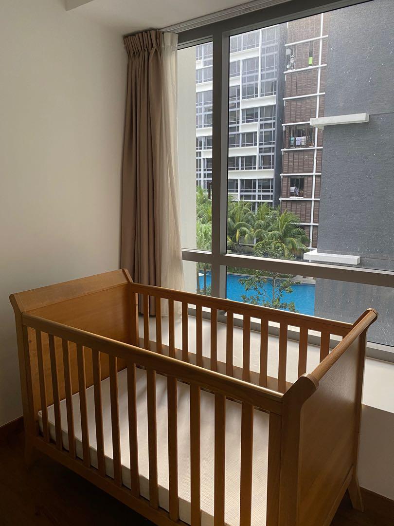 Mothercare hampstead cot hotsell bed