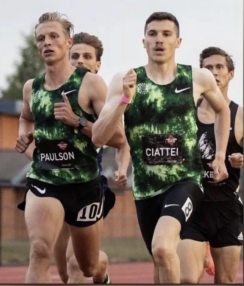 NIKE Oregon track club running シングレット