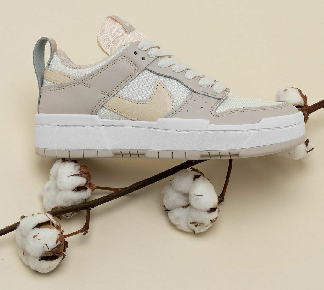 Nike dunk low disrupt desert sand, Men's Fashion, Footwear