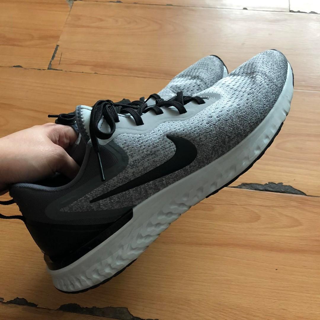 nike robinsons metro east