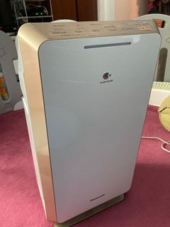 （分類：）位於 。 由 jojoseller0922 提交（商品編號 1066219385，圖片 1）。簡介： 。