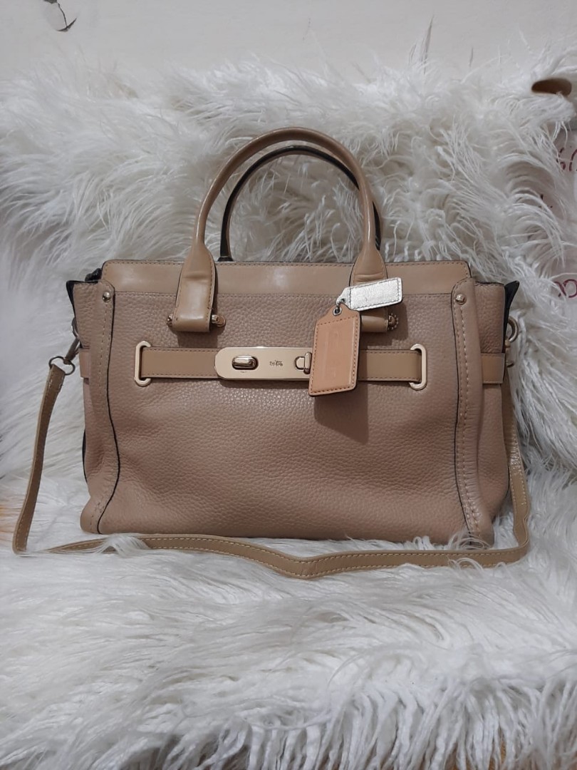 Coach shop swagger 30