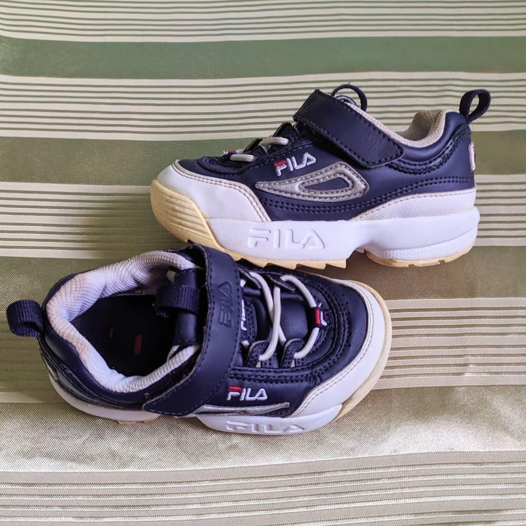 Fila baby blue shoes deals