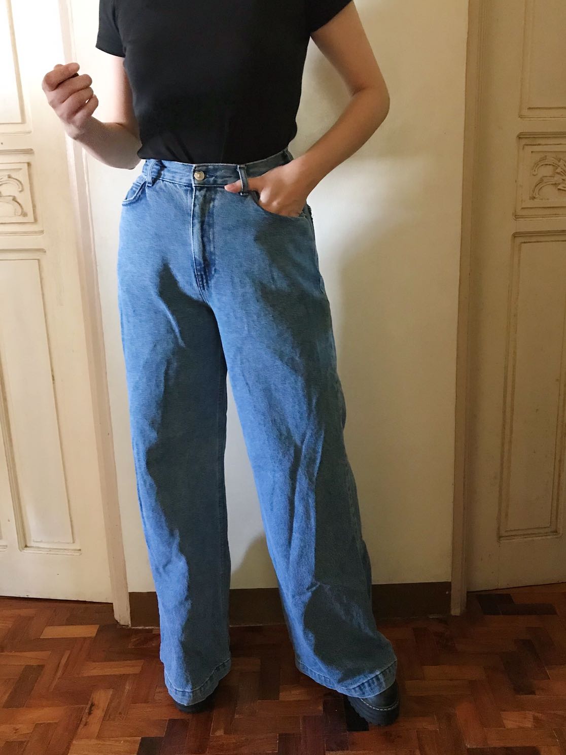 Jeans wide leg hotsell pull and bear
