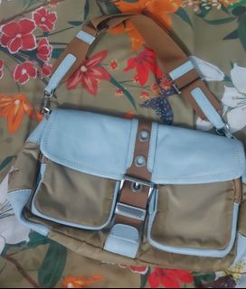 (Kategori: ) berada di . Dikirim oleh everything.in.between (ID iklan 1066284880, Gambar 1). Deskripsi: .
