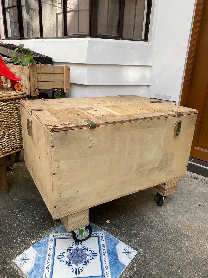 Storage Crate Box Coffee Table With Wheels Furniture Home Living Home Improvement Organization Storage Boxes Baskets On Carousell