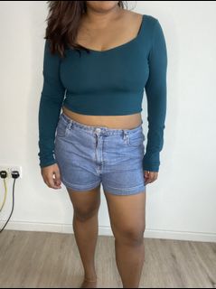 (Category: ) located in . Submitted by plussizethrift (Listing ID 1066342511, Image 1). Description: .