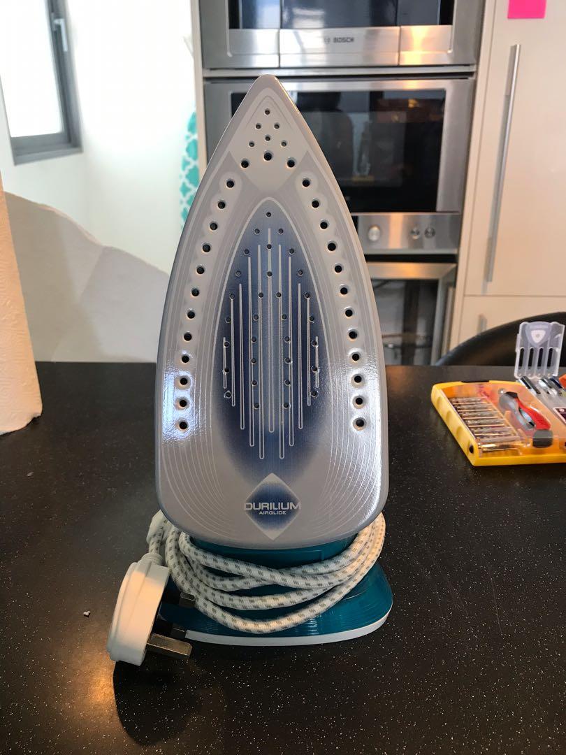 Tefal Easygliss Steam Iron and Ironing Board, Furniture & Home Living