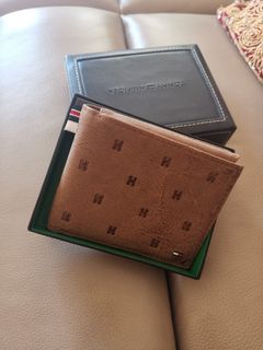 （分類：）位於 。 由 jojoluvsinging 提交（商品編號 1066304384，圖片 1）。簡介： 。