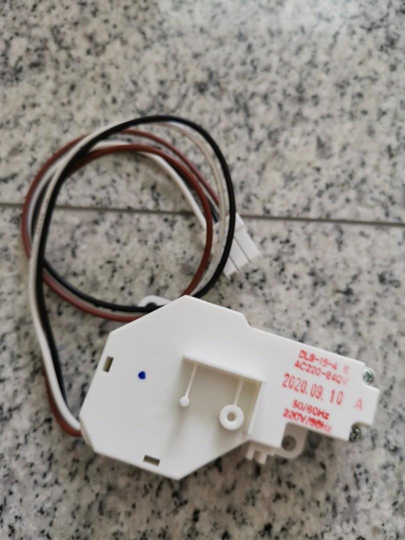 Toshiba AW D980S washing machine lid lock, TV & Home Appliances