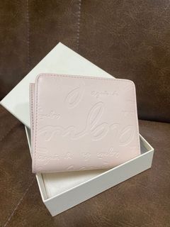 （分類：）位於 。 由 siusueki 提交（商品編號 1066653611，圖片 1）。簡介： 。