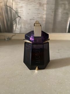 （分類：）位於 。 由 t90__ 提交（商品編號 1066536685，圖片 1）。簡介： 。