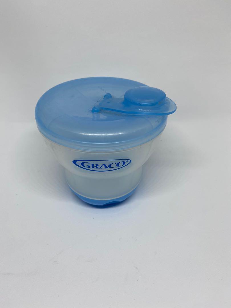 Baby items (Category: Baby Toiletries & Grooming) located in Quezon City. Submitted by hotstuffmanila (Listing ID 1066670127, Image 1). Description: EUC Take all 3 for 500 only Avent and graco milk containers and snack cup .