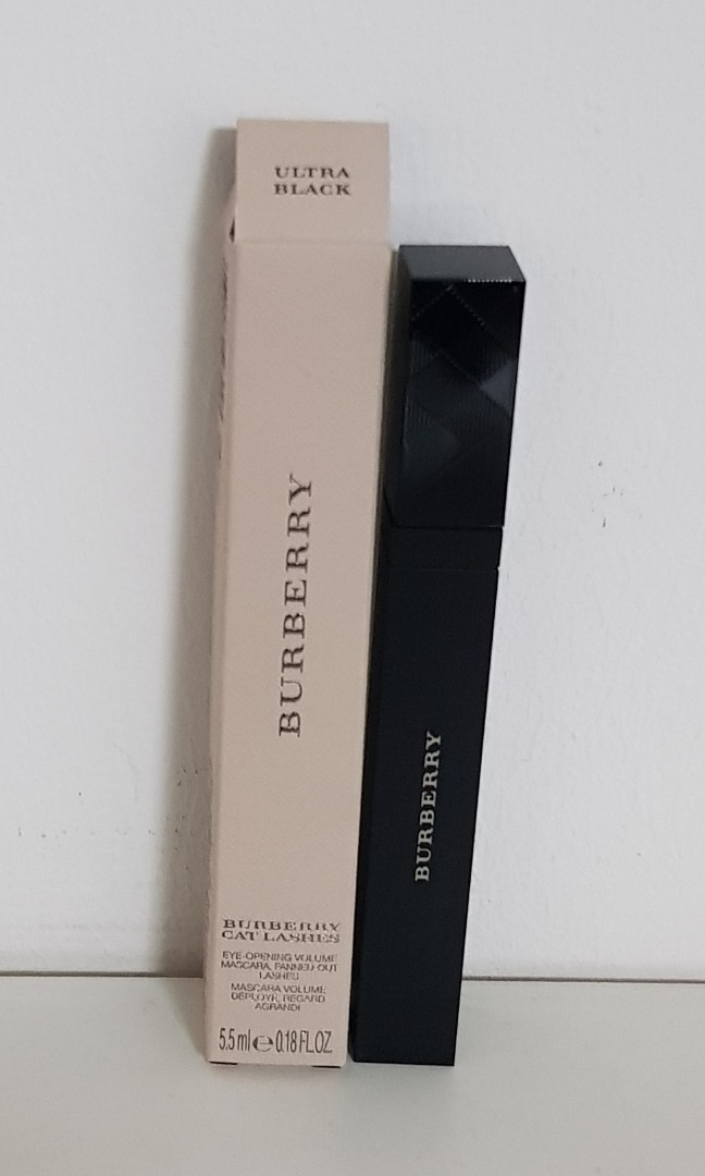Burberry cat top lashes ultra black