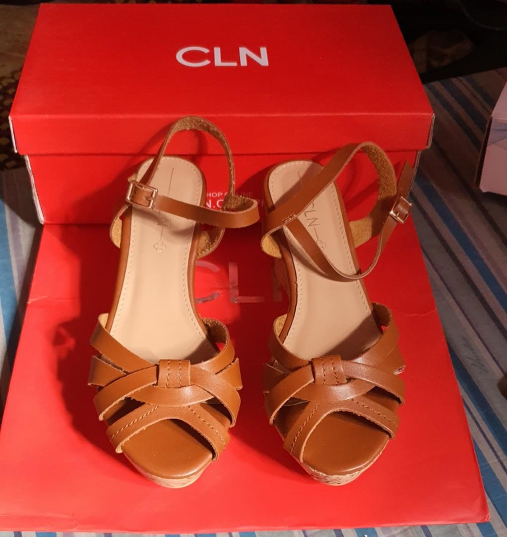 CLN Platform Sandals, Women's Fashion, Footwear, Sandals on Carousell