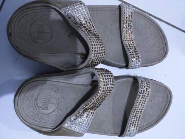 fitflop naia