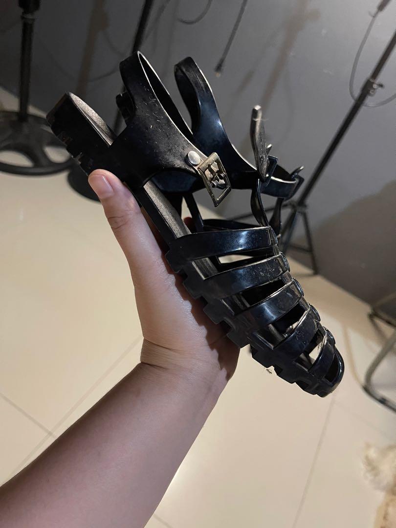 FOREVER 21 Jelly shoes sandals (36), Women's Fashion, Footwear, Flats &  Sandals on Carousell