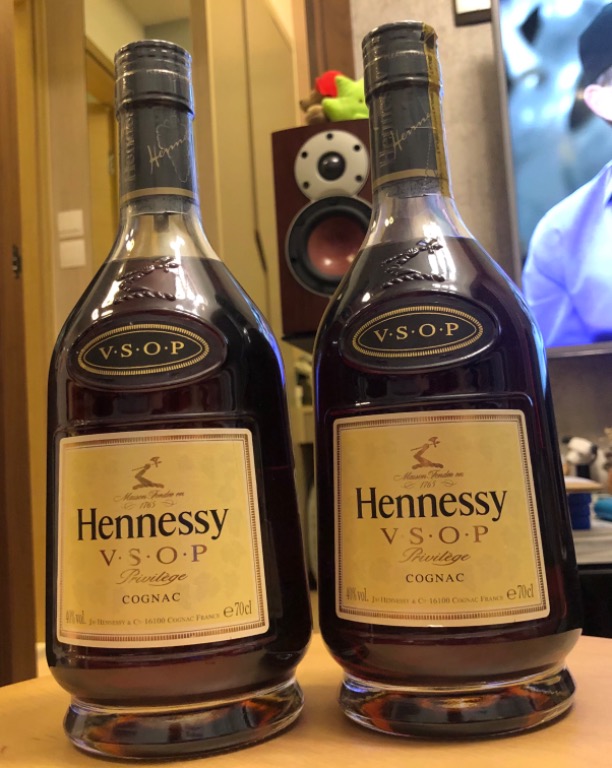 Hennessy VSOP 無盒(有兩支，$400 一支，$750 兩支), 嘢食& 嘢飲, 酒精 