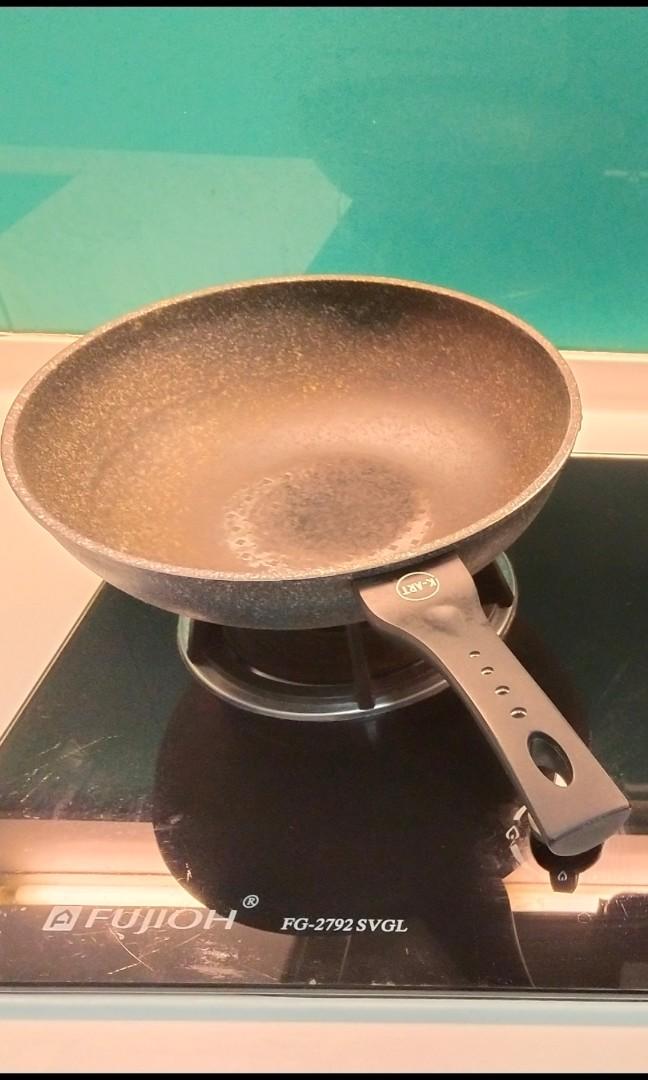 KArt Korean stone wok, Home Appliances, Kitchenware on Carousell