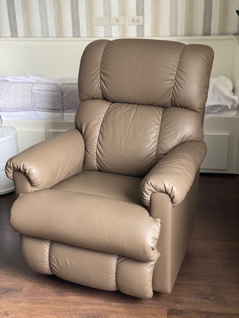 La Z Boy Pinnacle Leather Rocker Recliner Lounge Chair Furniture