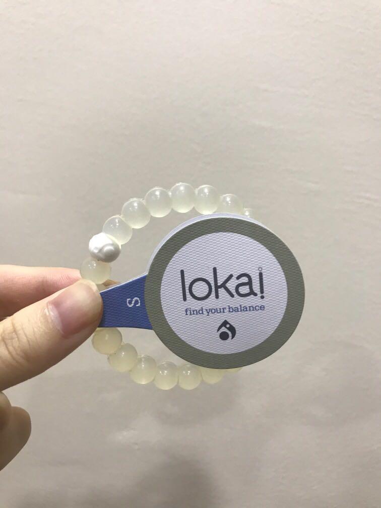 Fake on sale lokai bracelet