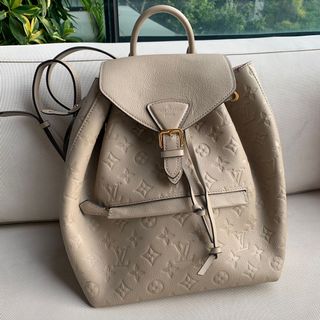 （分類：）位於 。 由 shopping_buddy 提交（商品編號 1066554333，圖片 1）。簡介： 。