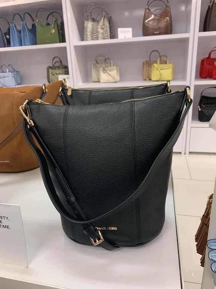 Brooke medium on sale bucket bag