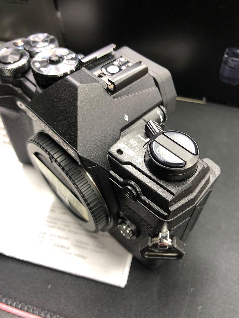 OLYMPUS E-M5 MARK III (EM5III)99%NEW行貨齊盒有燈, 攝影器材, 鏡頭及 
