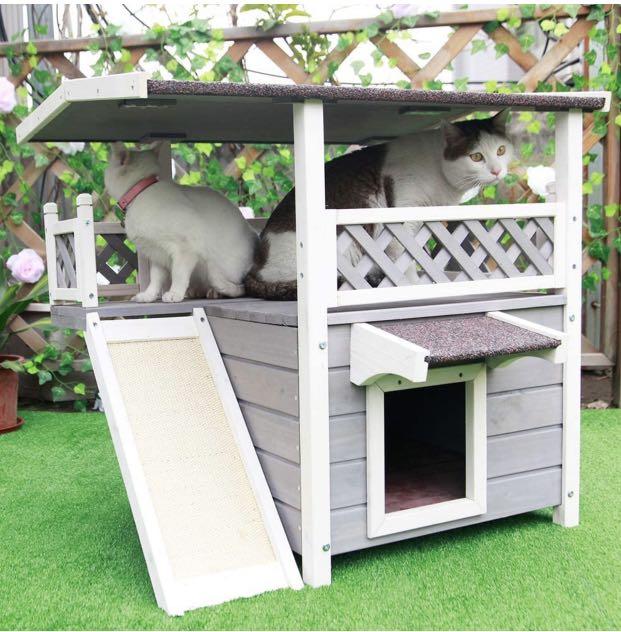Petsfit Weatherproof Outdoor/Indoor Cat House with Scratching Pad for 1-3  Cats, Pet Supplies, Homes u0026 Other Pet Accessories on Carousell