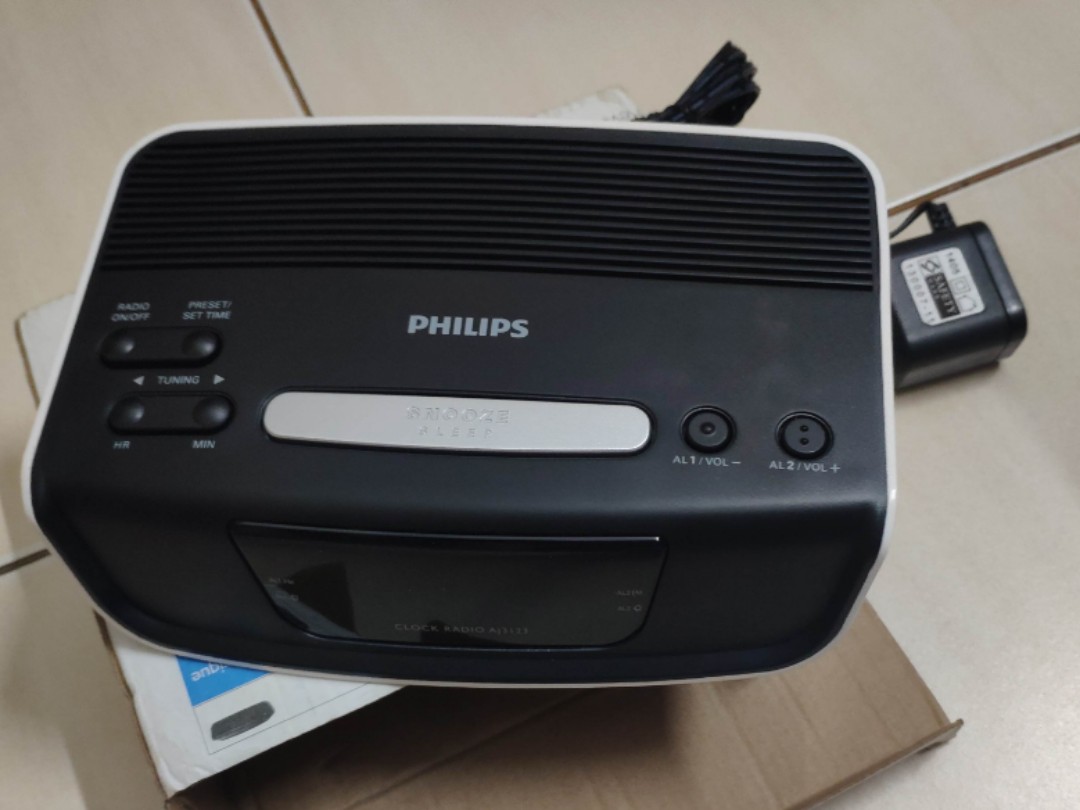 Philips AJ3123 Clock Radio, Audio, Portable Music Players on Carousell