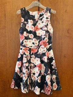 (Category: ) located in . Submitted by khoollection (Listing ID 1066633499, Image 1). Description: .
