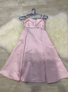 (Category: ) located in . Submitted by aniaswardrobe (Listing ID 1066527517, Image 1). Description: .